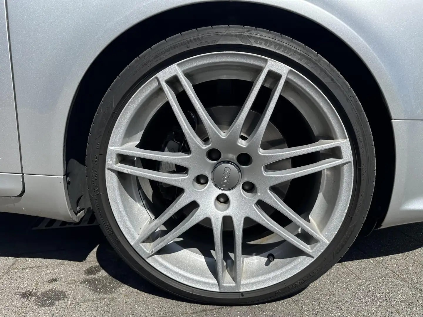 Audi A4 Avant 2.0 TFSI quattro Pro Line - Youngtimer! Gris - 2