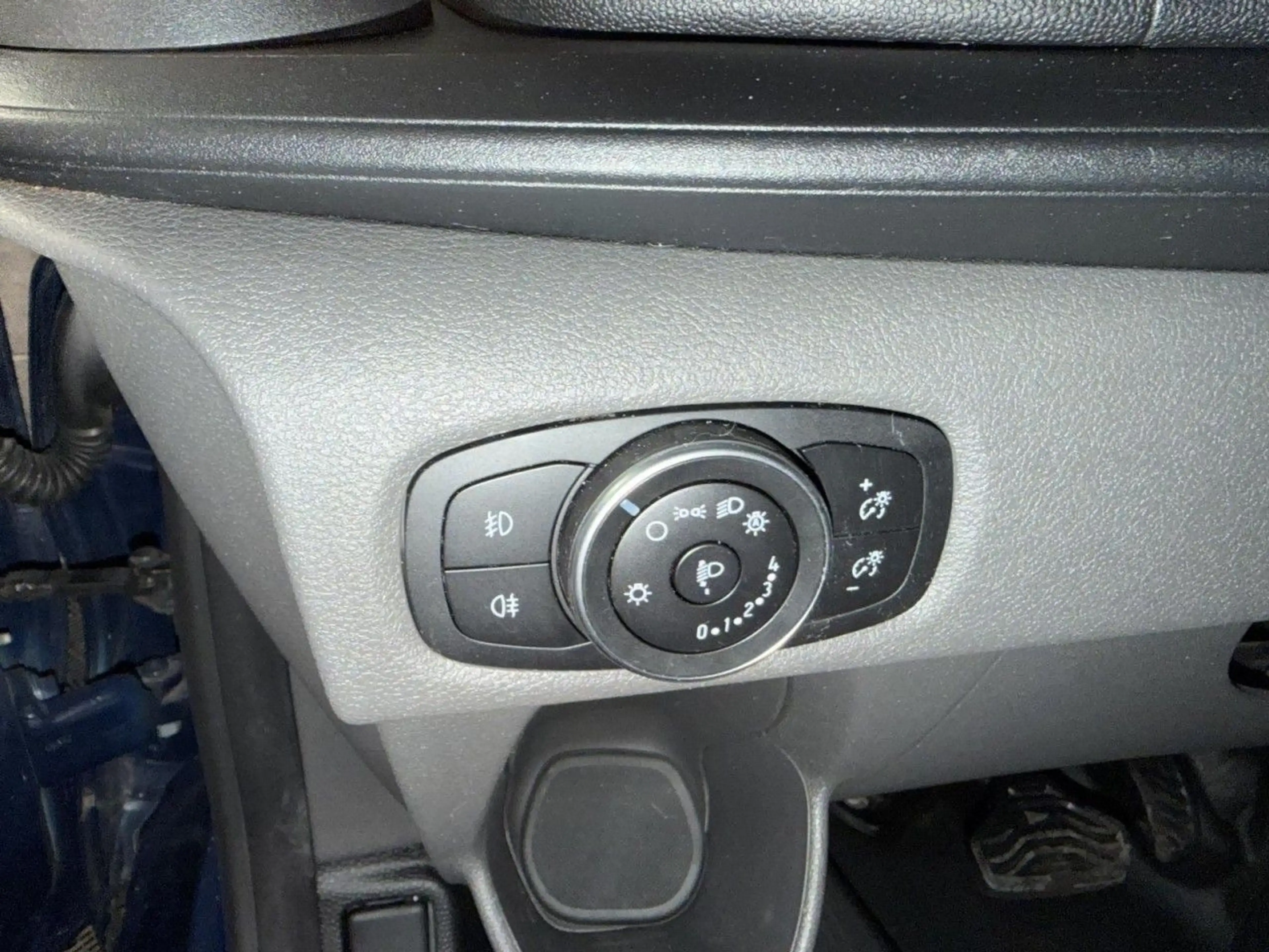 Ford Tourneo Custom Transit Custom Tourneo Custom Kombi 320 L2 AUTO* — photo 10