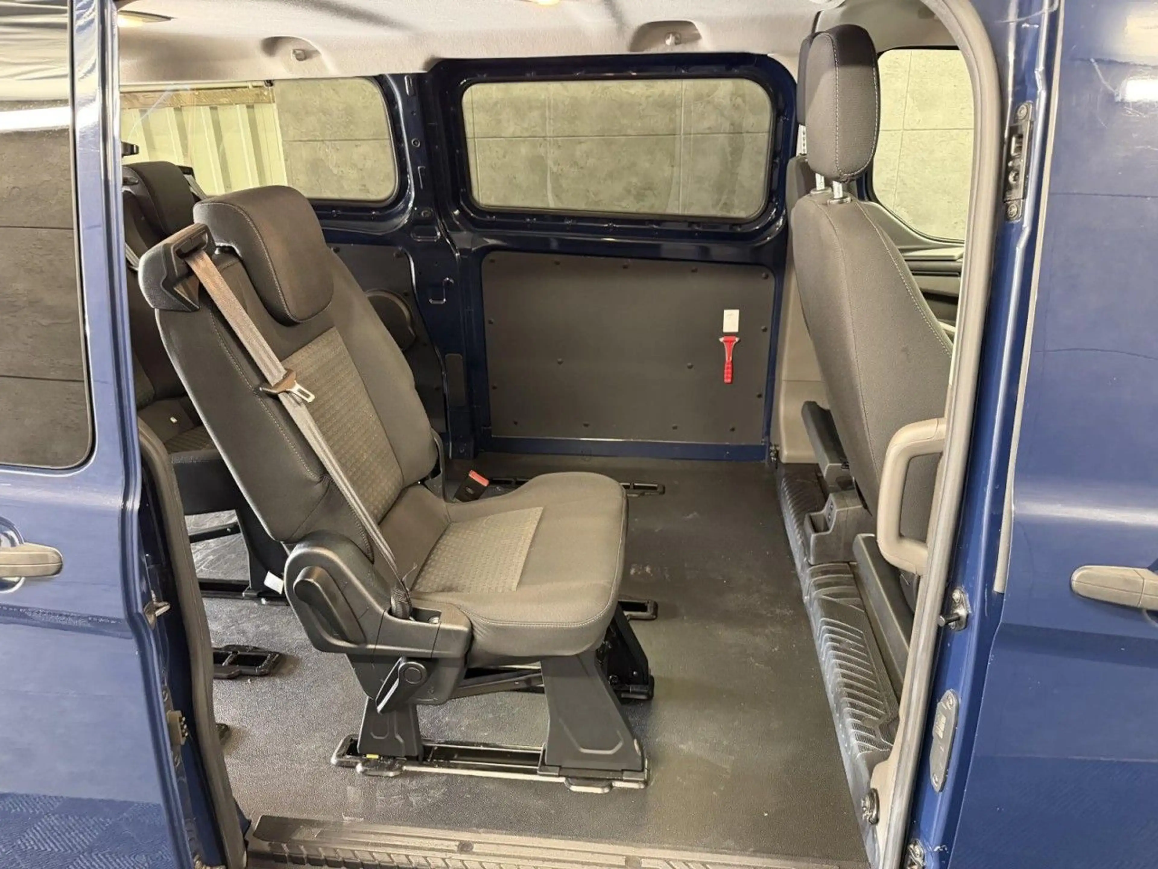 Ford Tourneo Custom Transit Custom Tourneo Custom Kombi 320 L2 AUTO* — photo 7