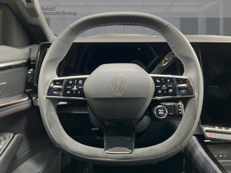 Renault Rafale Atelier Alpine Hybrid E-Tech 4x4 300 Plug-in — photo 11