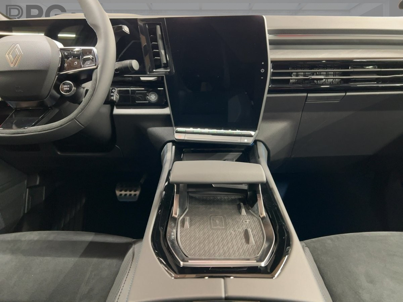 Renault Rafale Atelier Alpine Hybrid E-Tech 4x4 300 Plug-in — photo 12