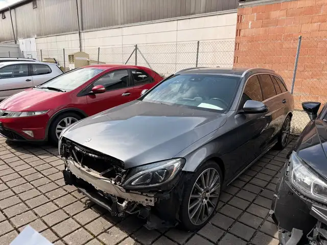 Mercedes-Benz C-Class view 2
