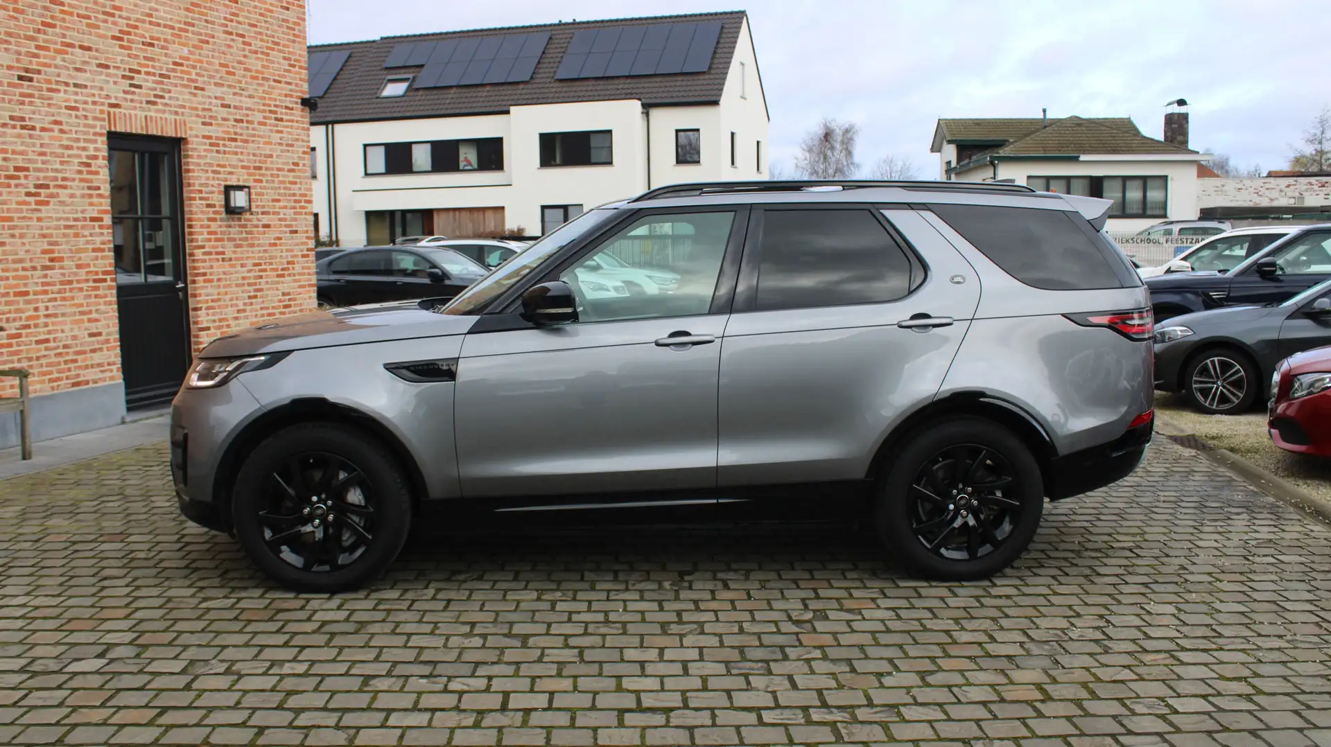 Land Rover Discovery 3.0 SDV6 Landmark Edition 7 ZIT !! LAGE BIV !!!! Gris - 1