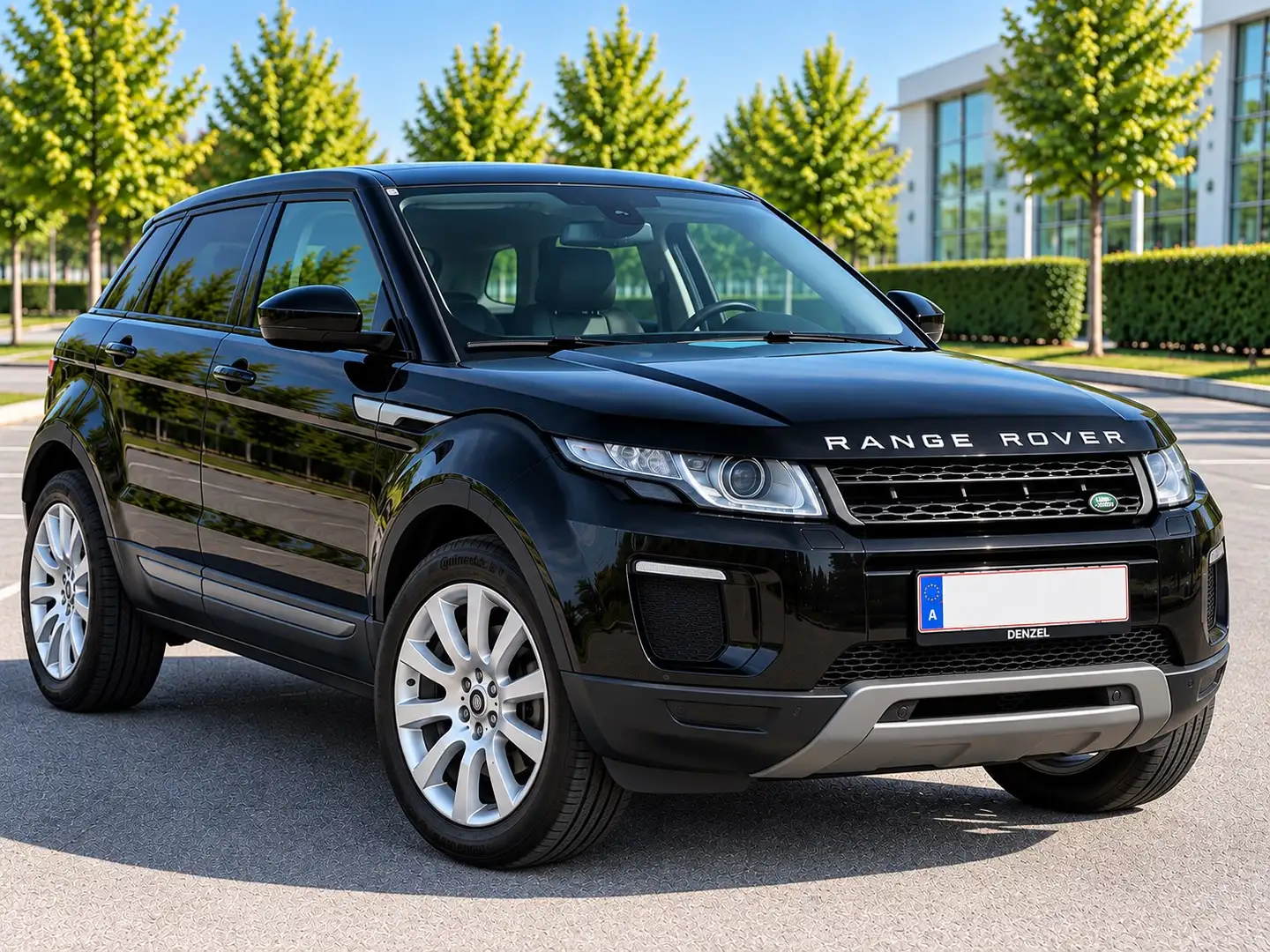 Land Rover Range Rover Evoque Range Rover Evoque SE 2,0 TD4 Aut. SE Schwarz - 1