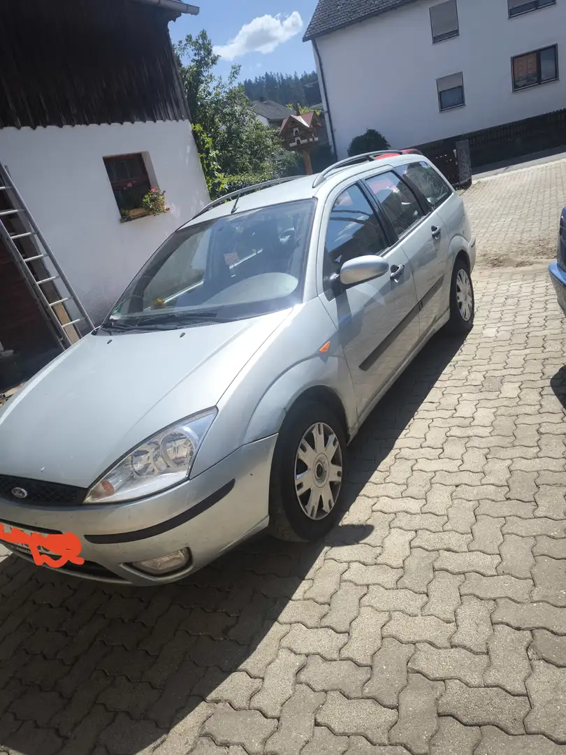 Ford Focus Focus Turnier Trend Silber - 1