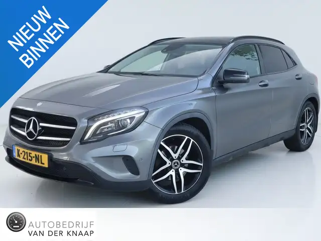 Mercedes-Benz GLA 200 Edition 1 | Clima | Cruise | Multimedia/Navi | Sch