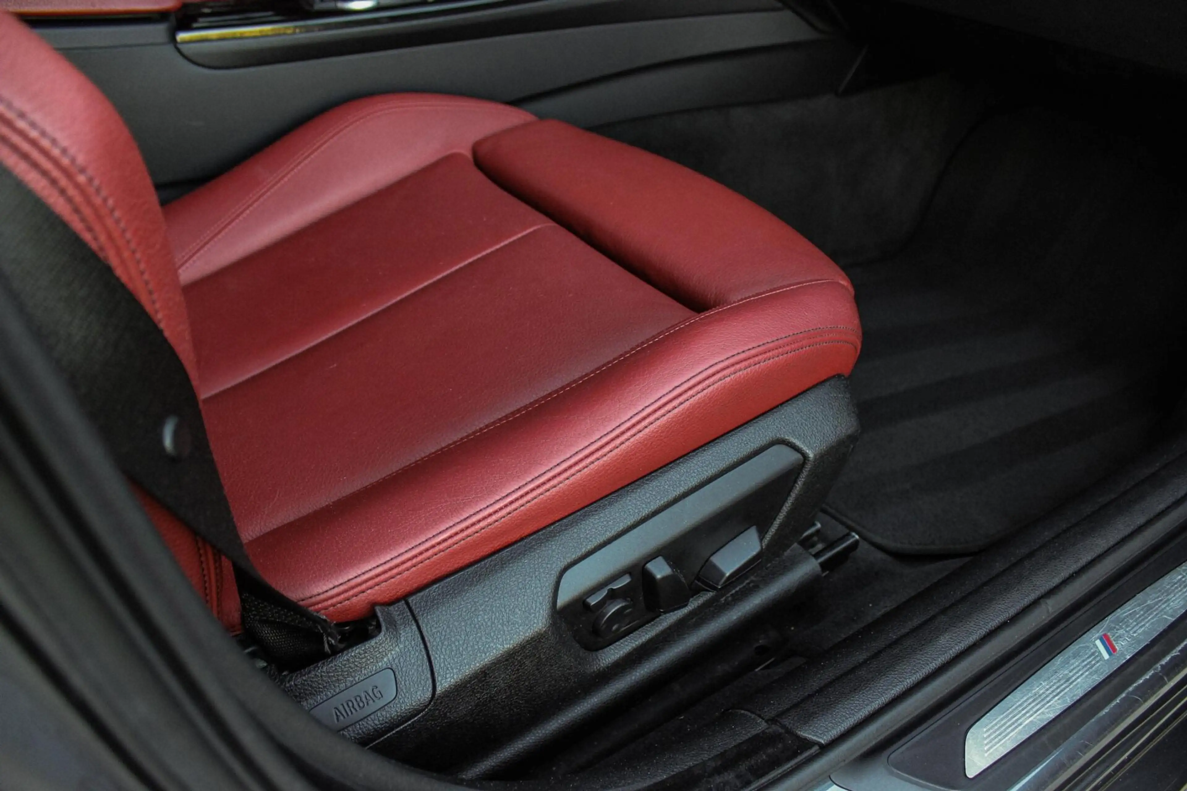 BMW 328 3-serie Gran Turismo 328i M Sport Edition High Exe — photo 17
