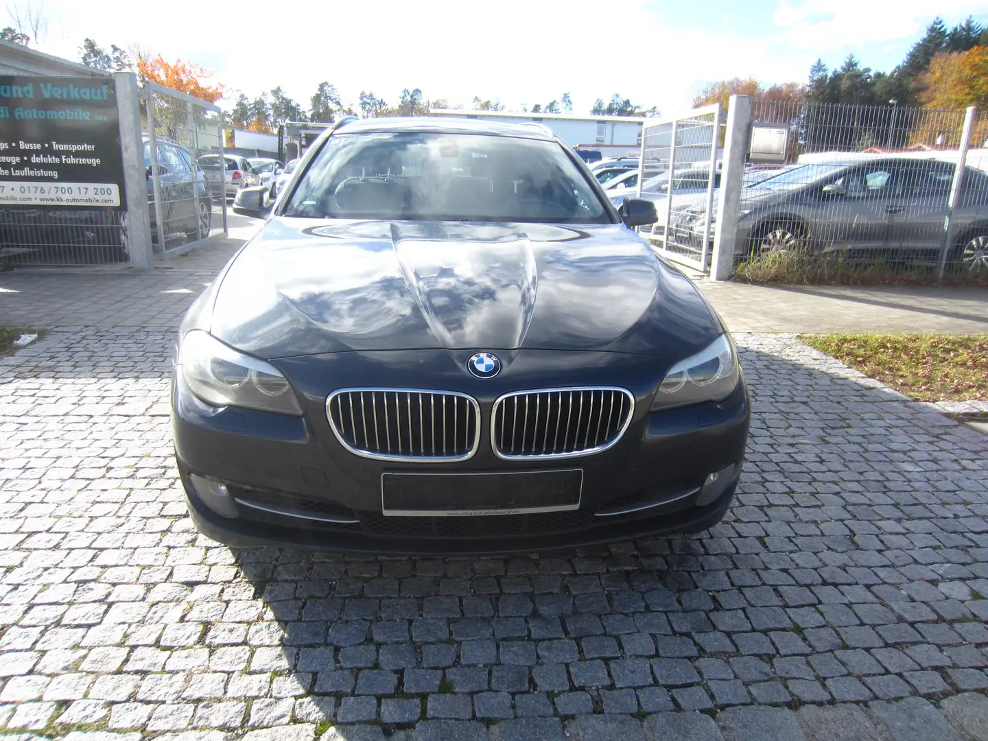 BMW 525 525d---Tüv bis 10.2024---Guter Zustand--- Grau - 2