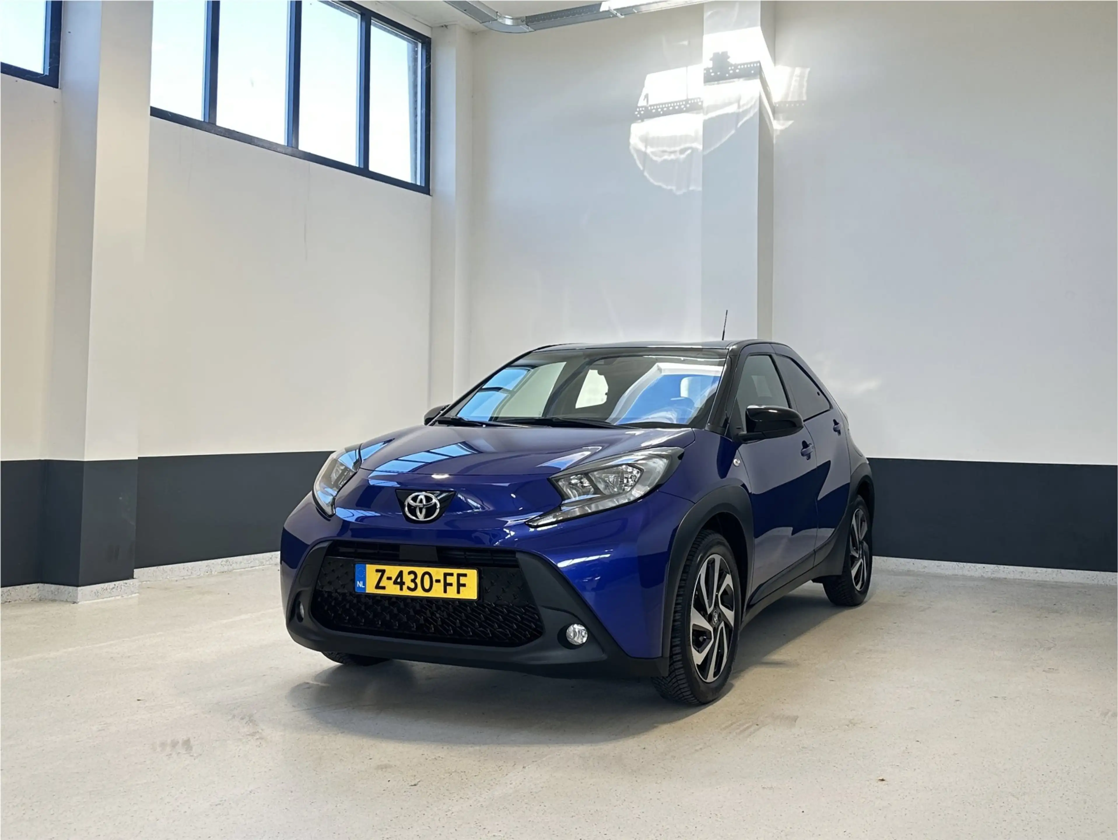 Toyota Aygo X 1.0 VVT-i MT Pulse | Apple Carplay/ Android Auto | — photo 2