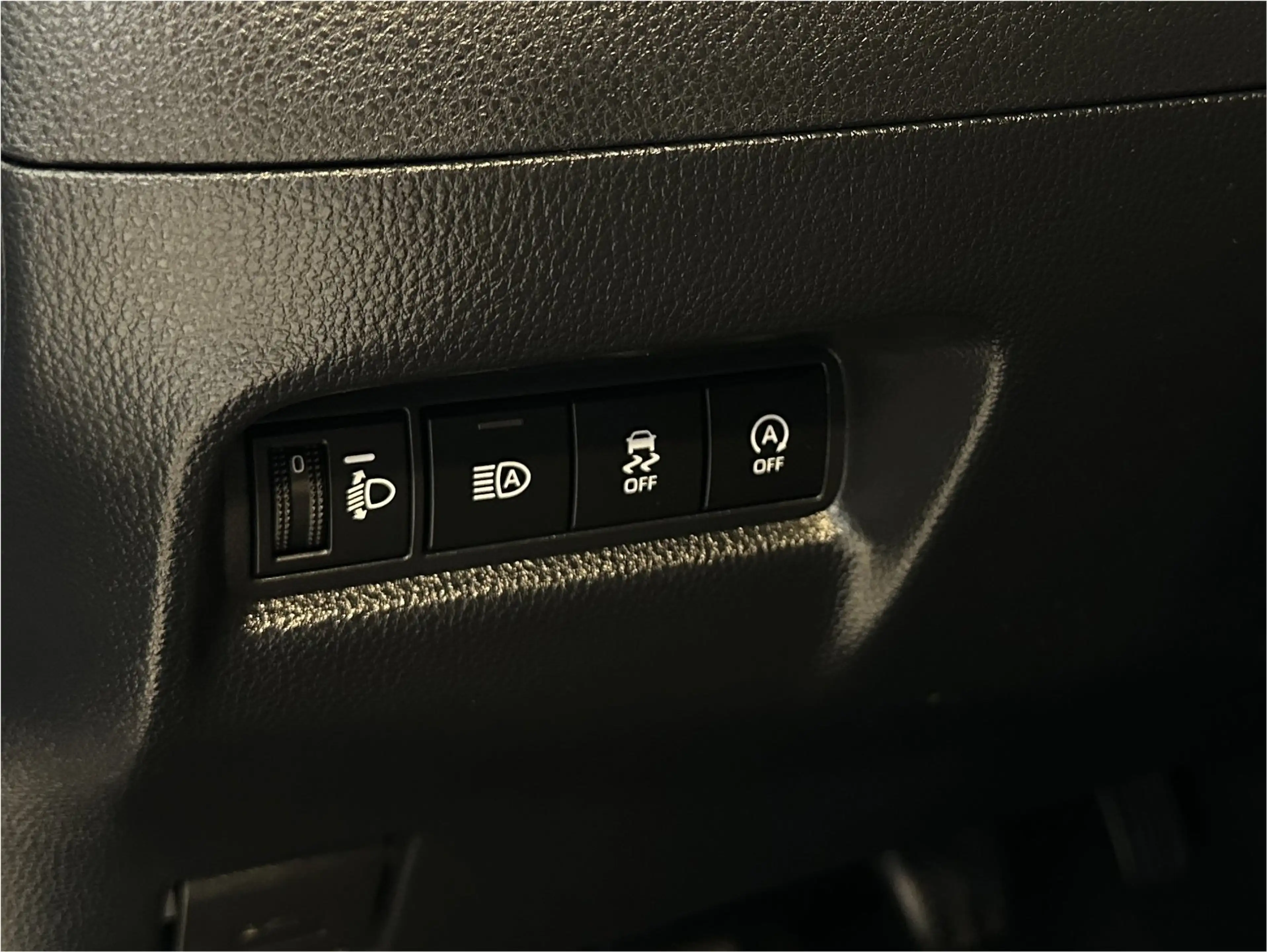 Toyota Aygo X 1.0 VVT-i MT Pulse | Apple Carplay/ Android Auto | — photo 19