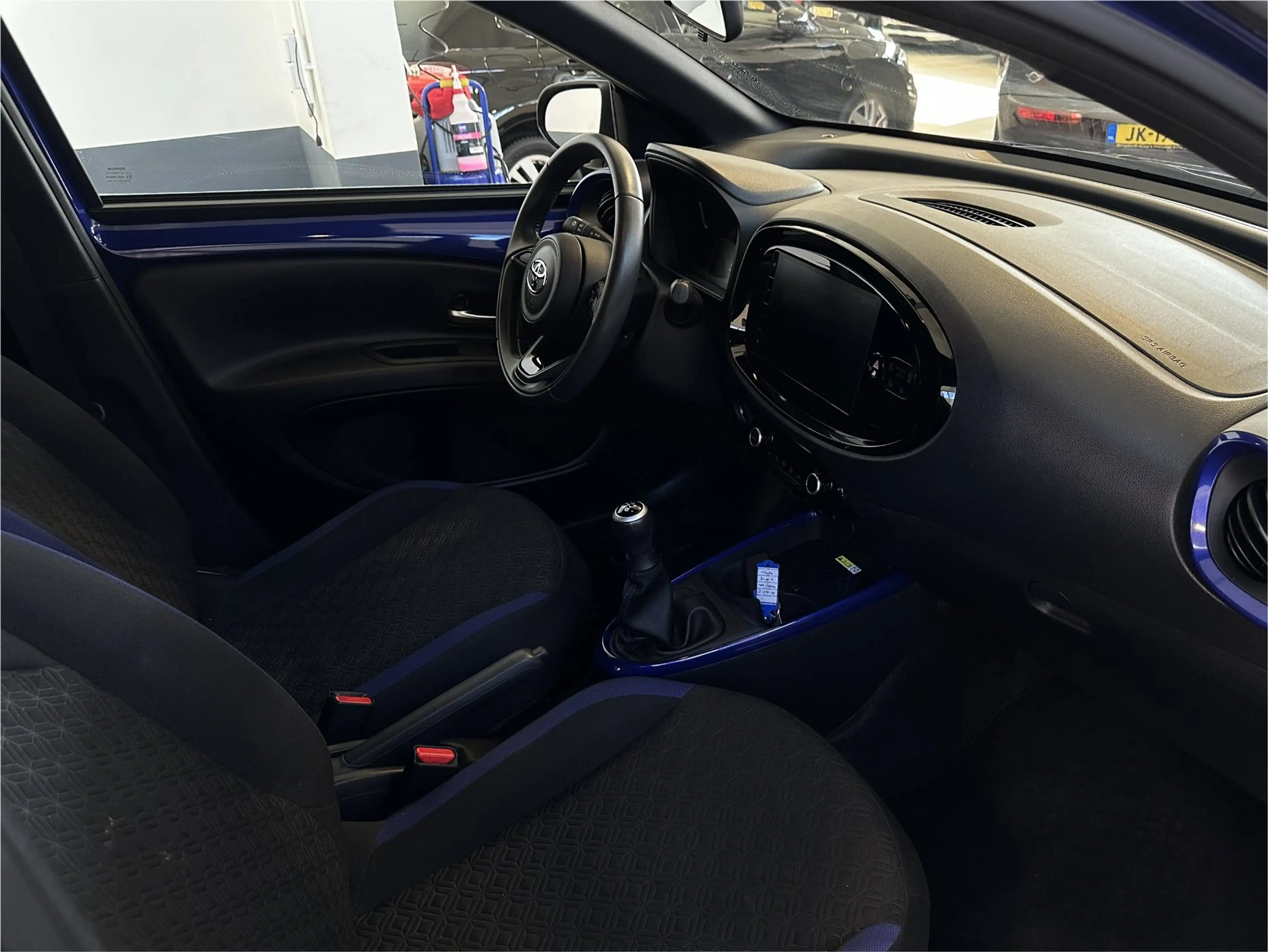 Toyota Aygo X 1.0 VVT-i MT Pulse | Apple Carplay/ Android Auto | — photo 29