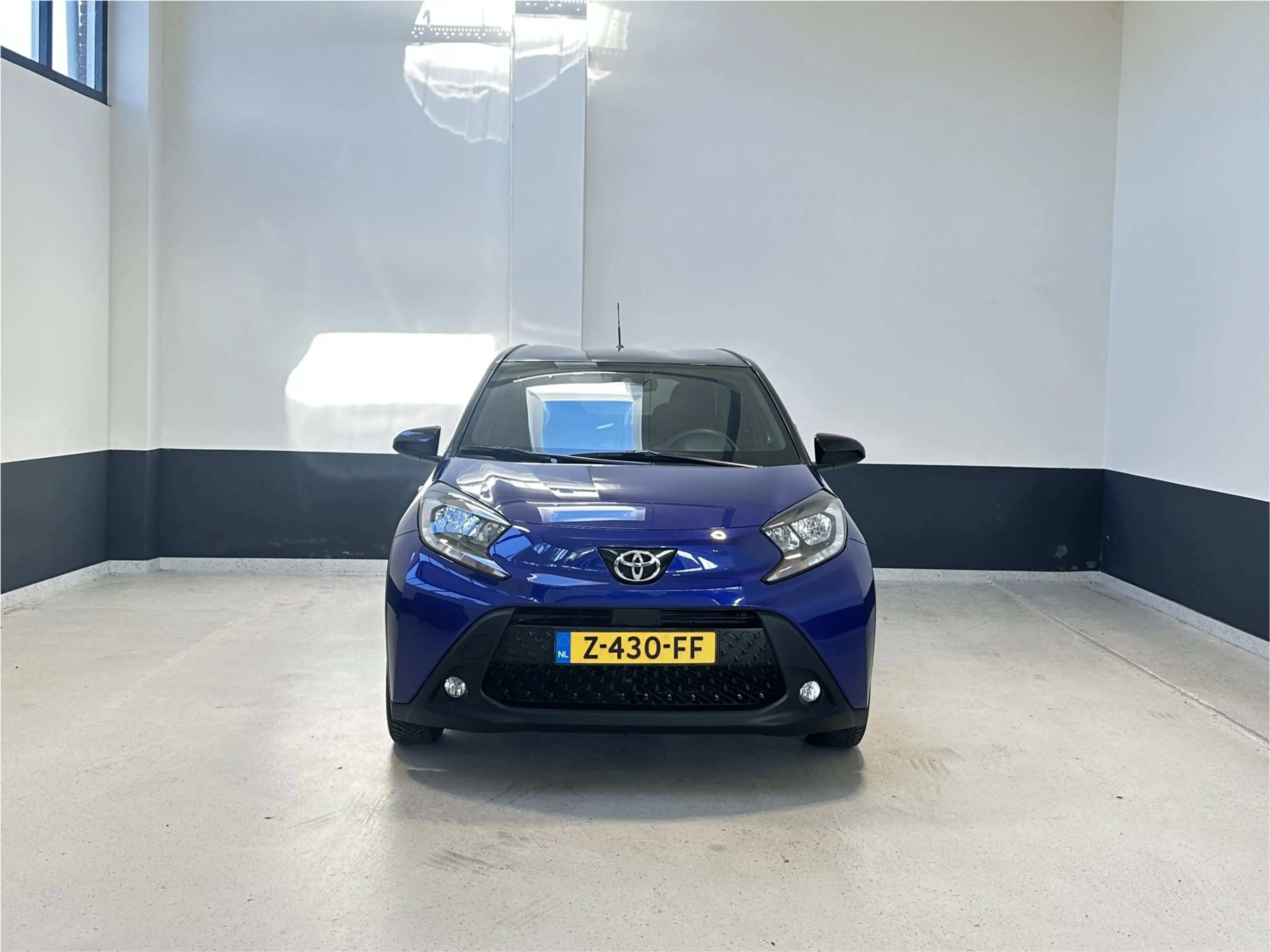 Toyota Aygo X 1.0 VVT-i MT Pulse | Apple Carplay/ Android Auto | — photo 3
