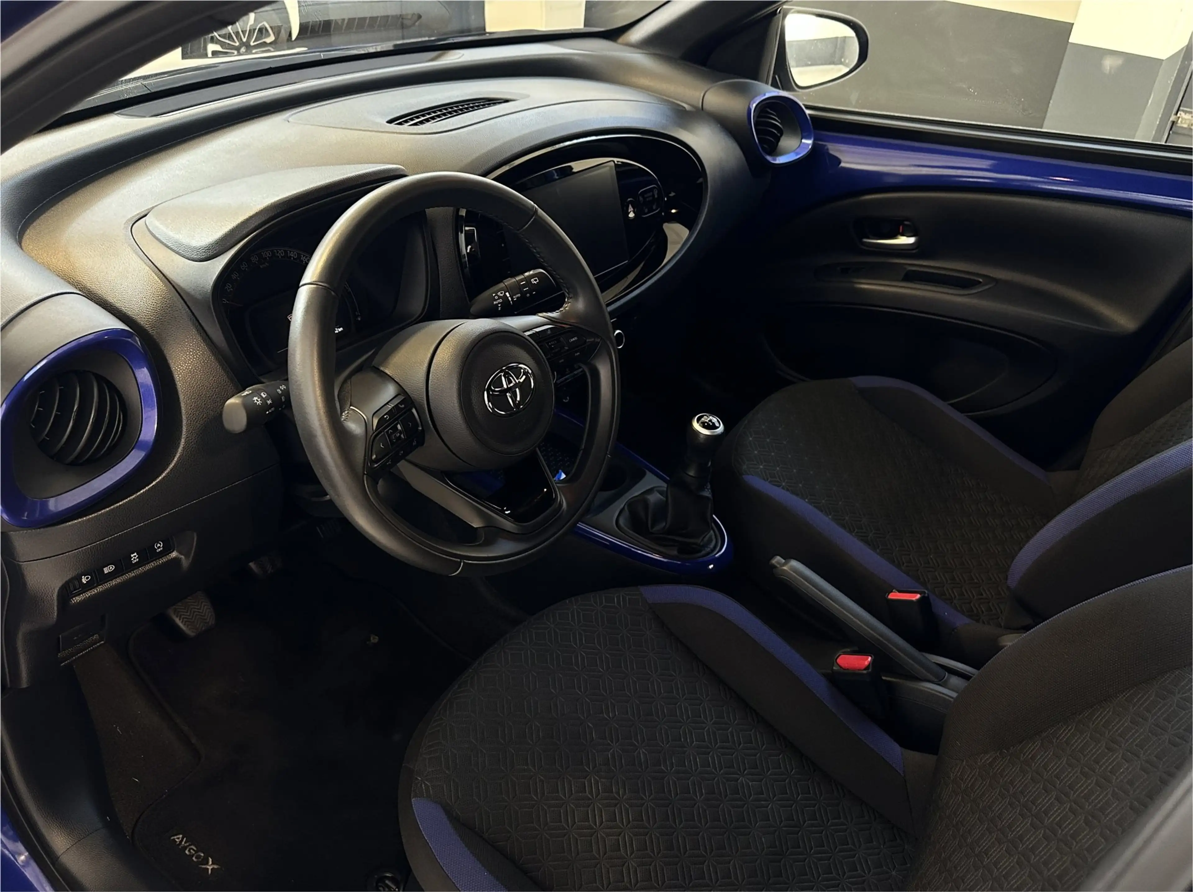 Toyota Aygo X 1.0 VVT-i MT Pulse | Apple Carplay/ Android Auto | — photo 18