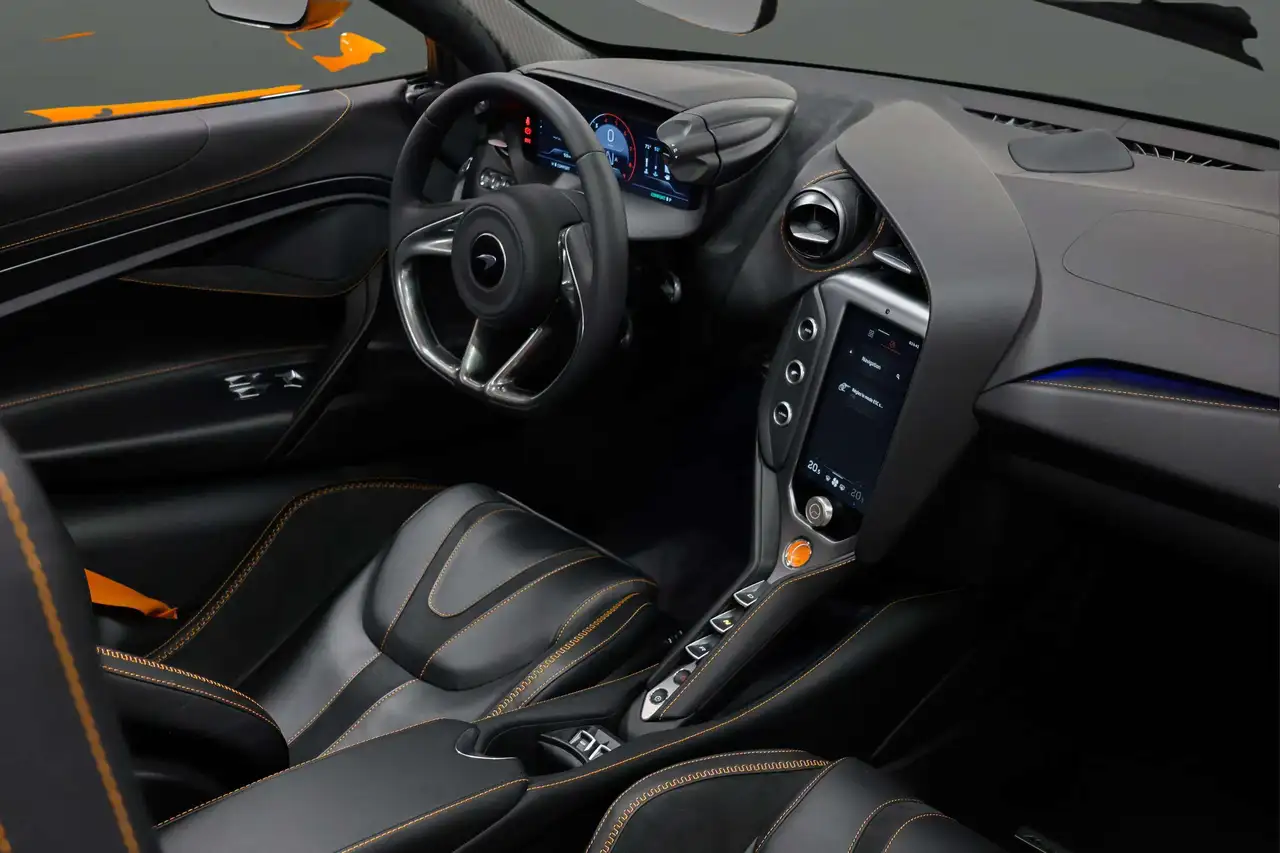McLaren 750S снимка McLaren 750S