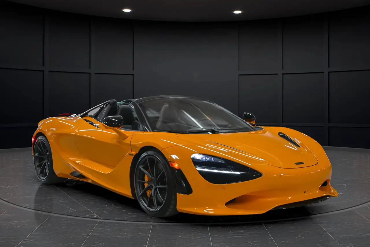 McLaren 750S снимка McLaren 750S