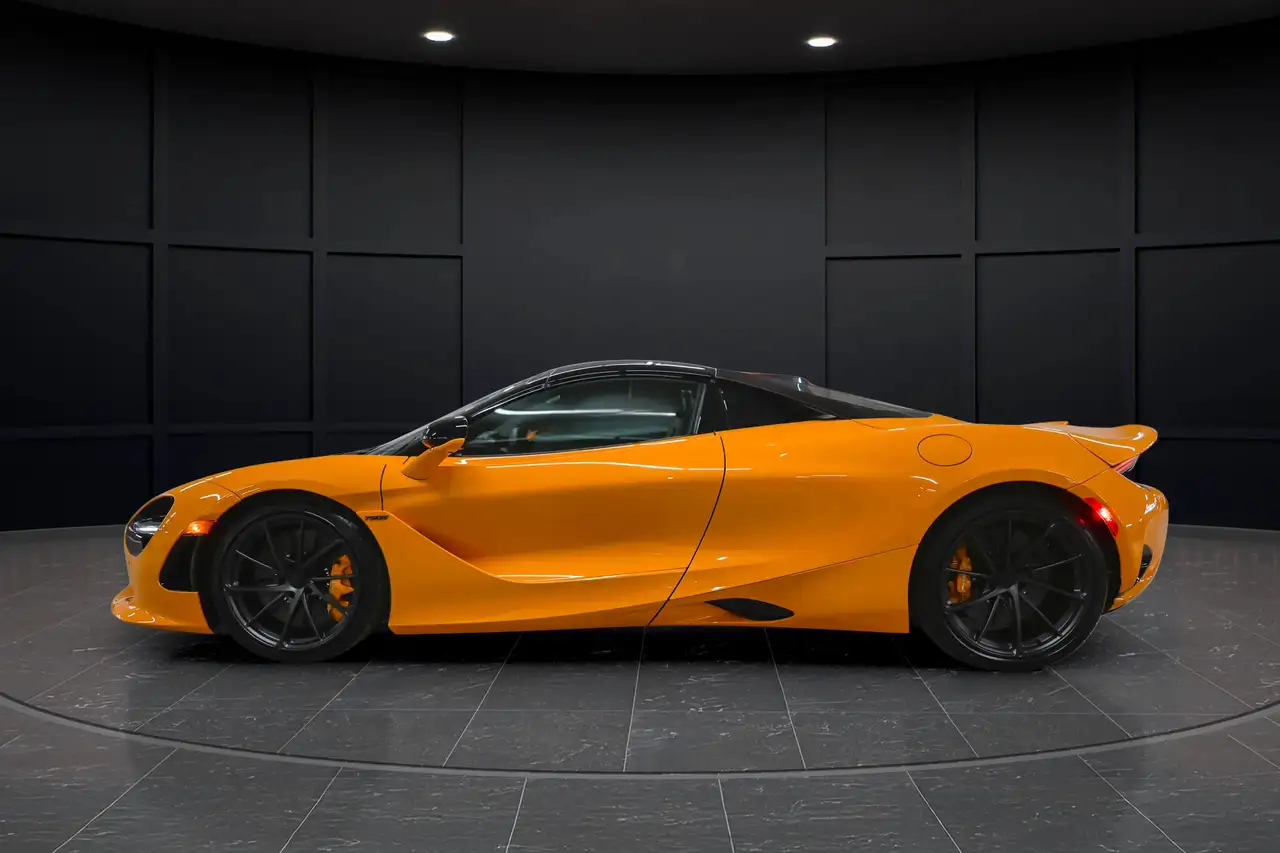 McLaren 750S снимка McLaren 750S