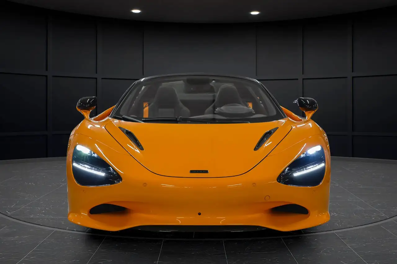 McLaren 750S снимка McLaren 750S