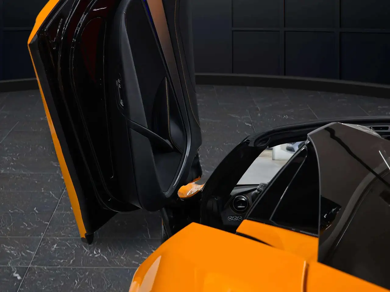 McLaren 750S снимка McLaren 750S