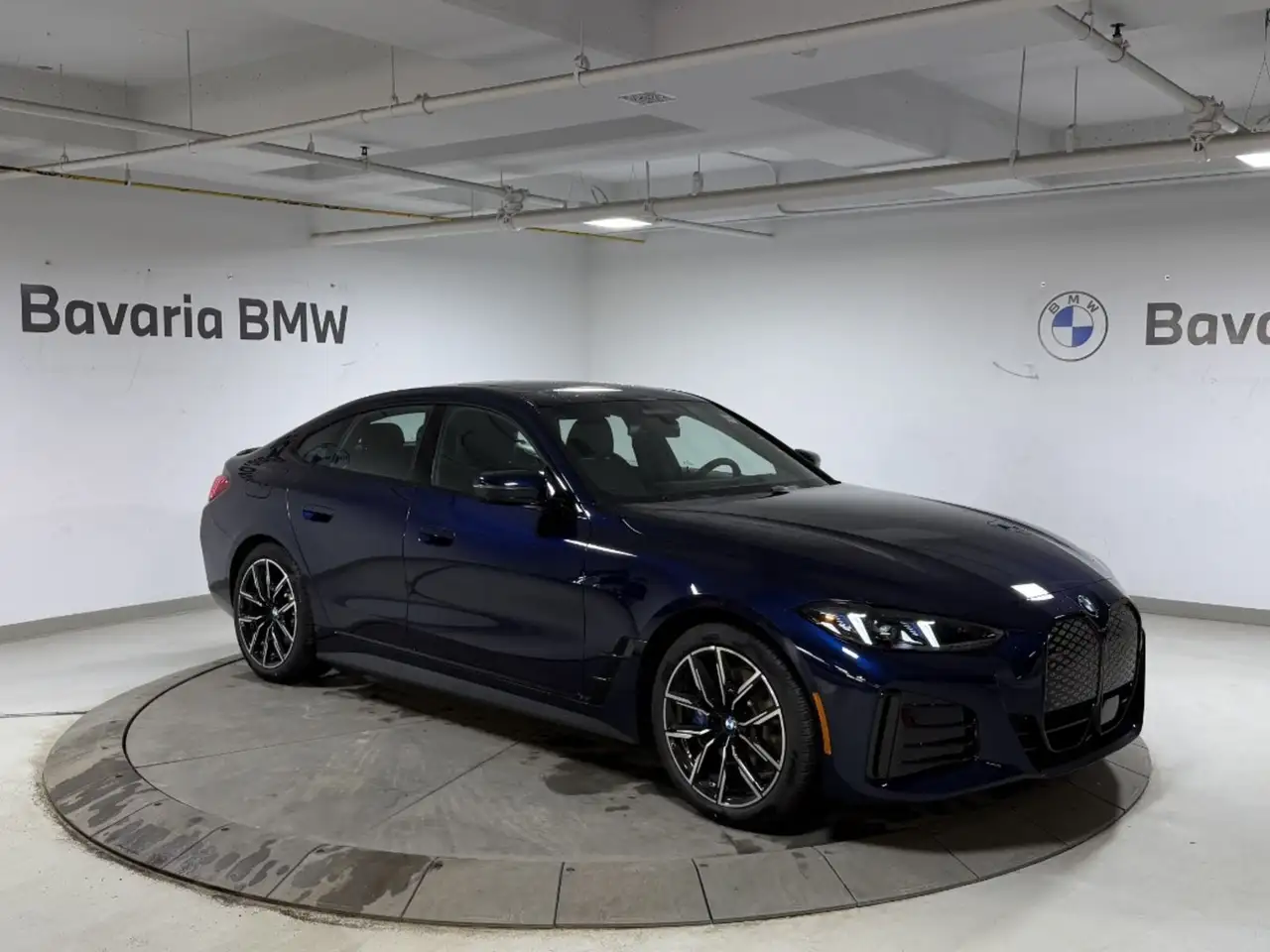 BMW i4 снимка BMW i4