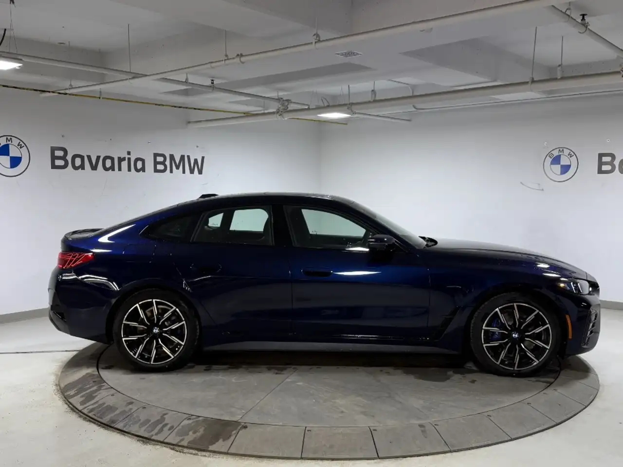 BMW i4 снимка BMW i4