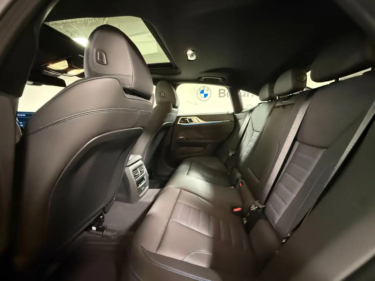 BMW i4 снимка BMW i4