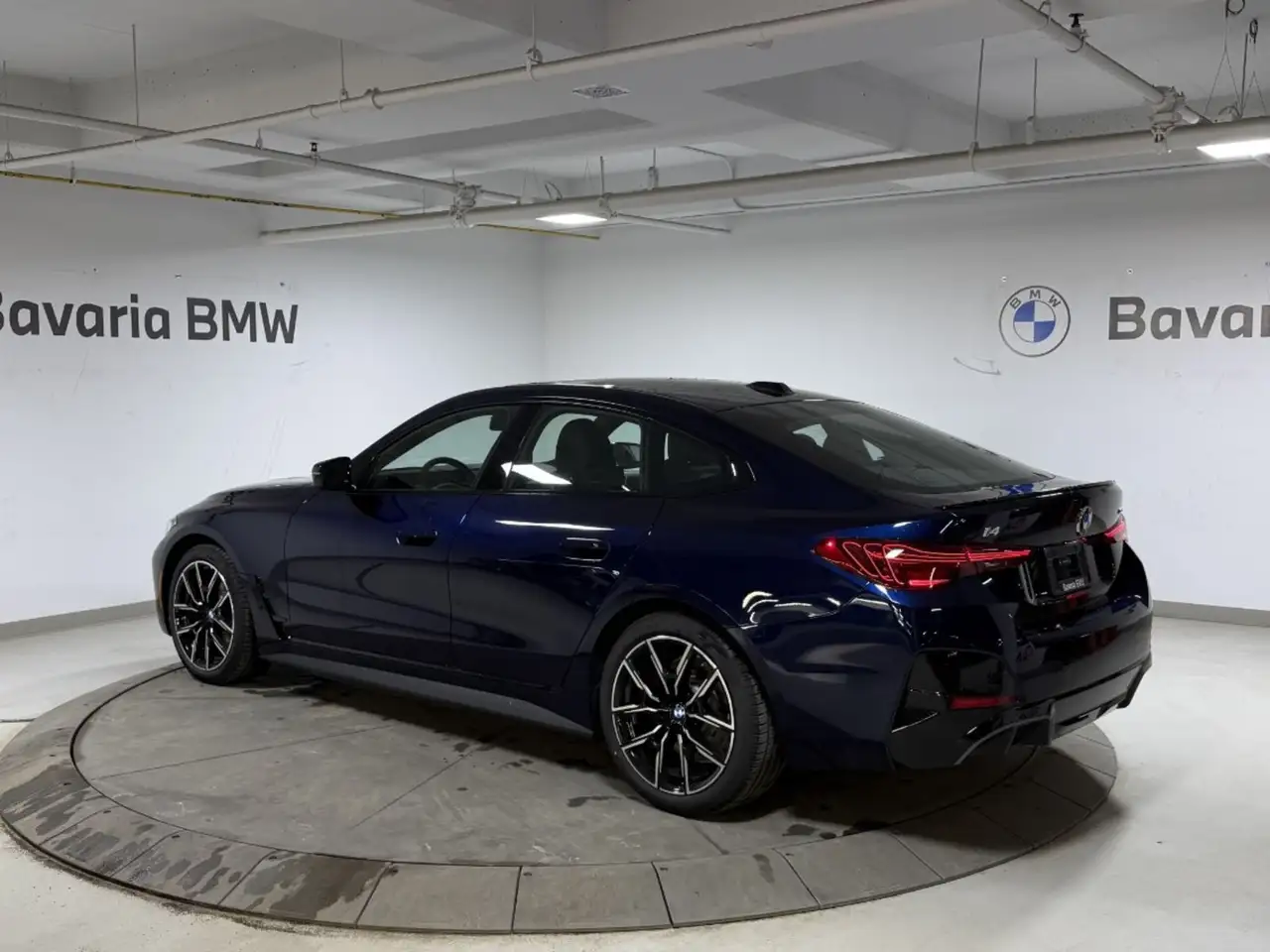 BMW i4 снимка BMW i4