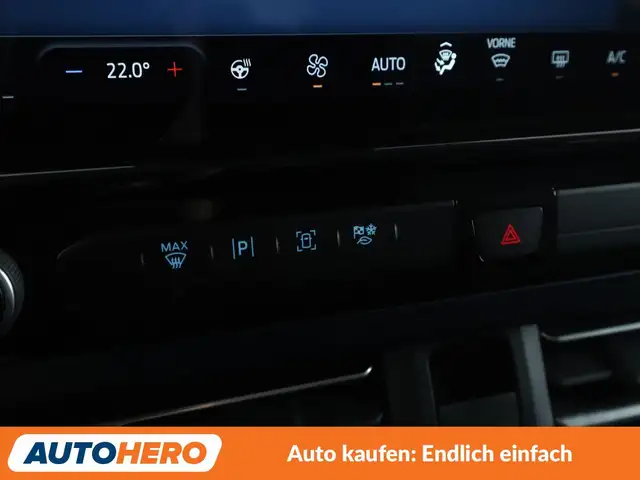 Ford Tourneo Custom view 29