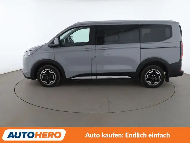 Ford Tourneo Custom view 3