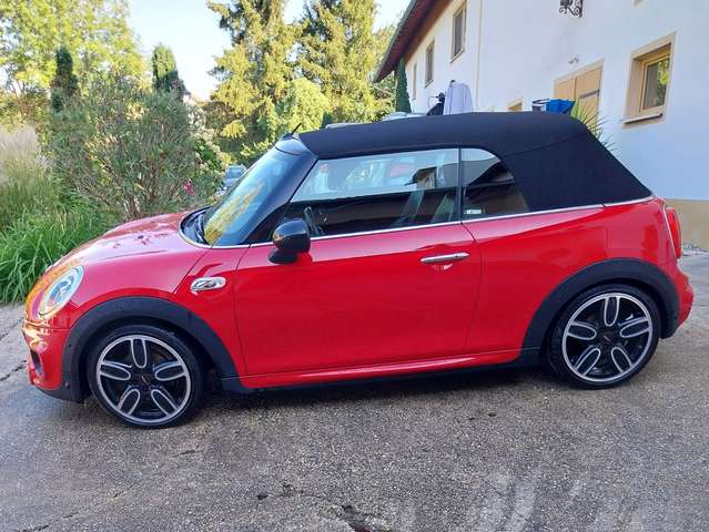 Imagine MINI Cooper SD Cabrio Mini Cooper SD Cabrio Aut.