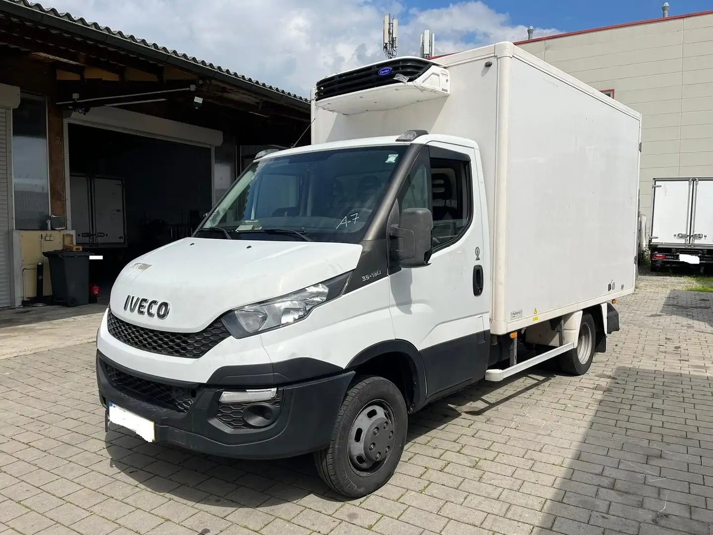 Iveco Daily 35 C13*LBW DHOLLANDIA*Kühlkoffer*Tempomat* Weiß - 1