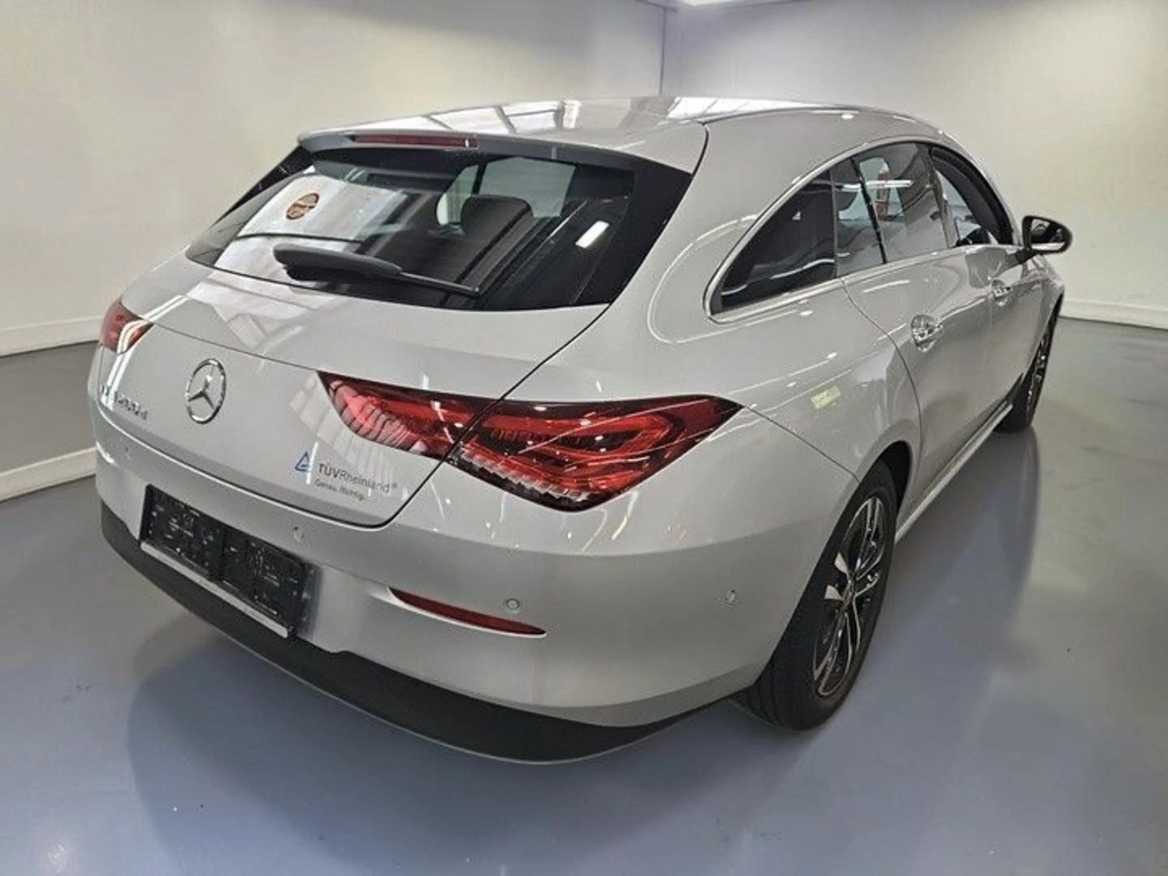 Mercedes-Benz CLA 200 CLA 200 d SB*PANO*KEY-GO*MIDLINE*LED*BUSINESS — photo 4