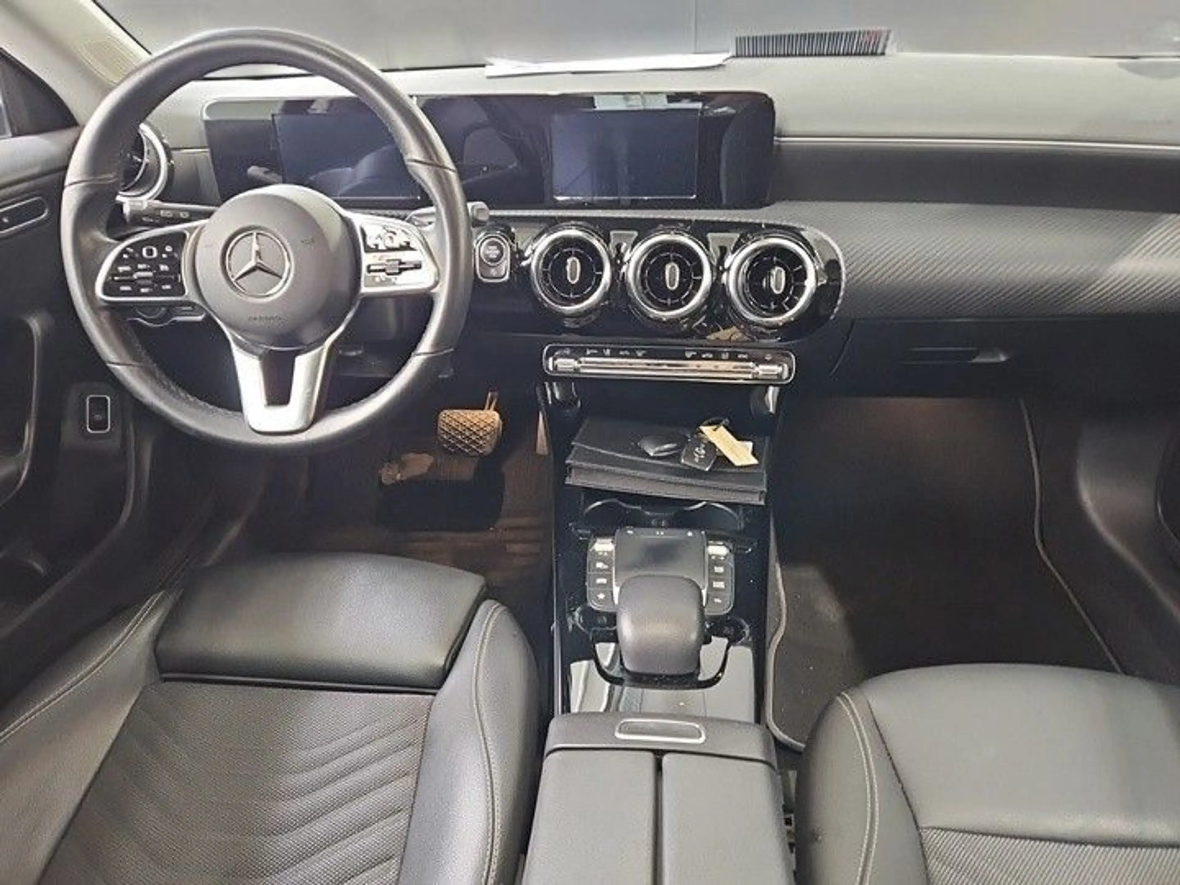 Mercedes-Benz CLA 200 CLA 200 d SB*PANO*KEY-GO*MIDLINE*LED*BUSINESS — photo 5