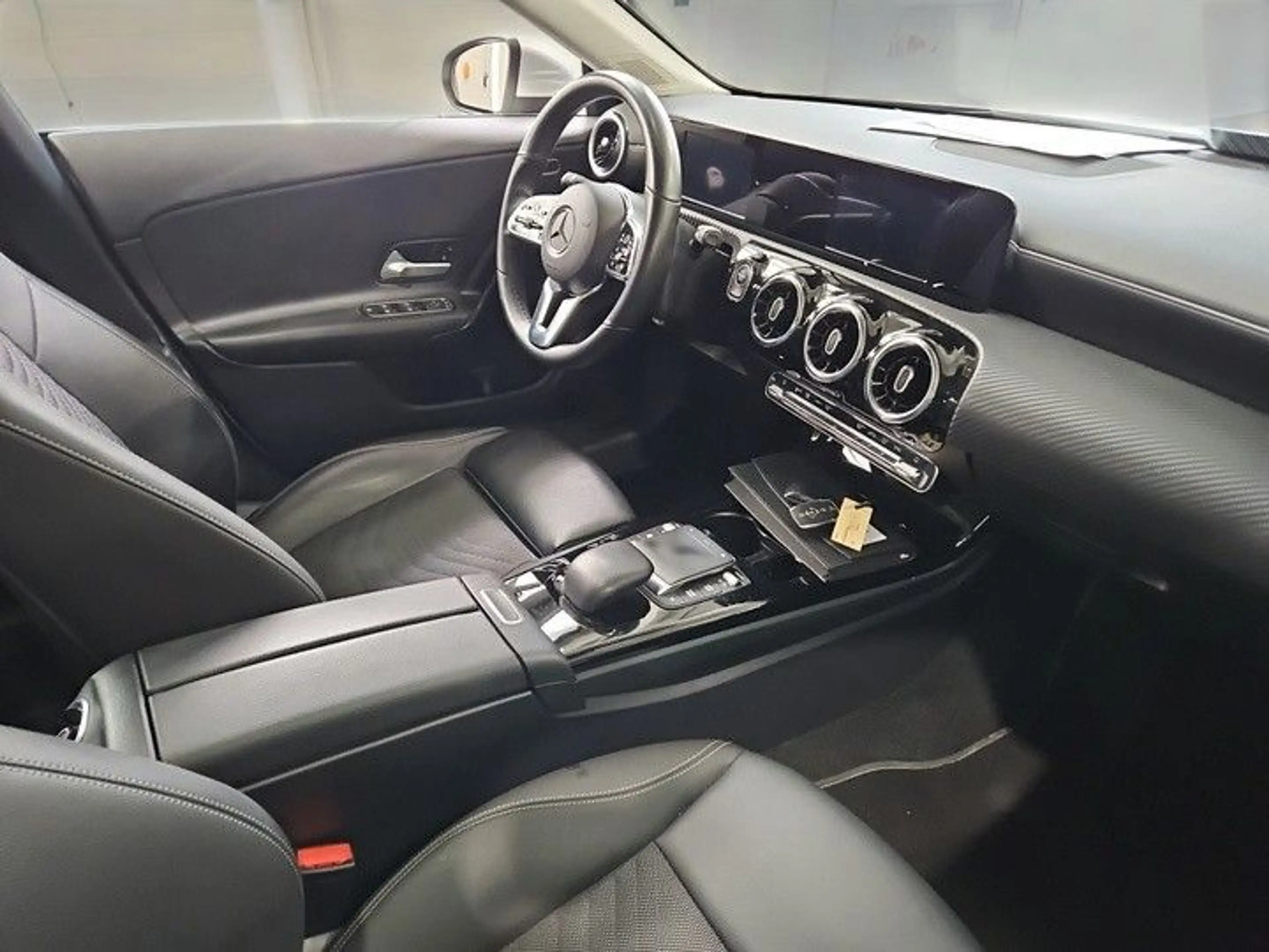 Mercedes-Benz CLA 200 CLA 200 d SB*PANO*KEY-GO*MIDLINE*LED*BUSINESS — photo 6