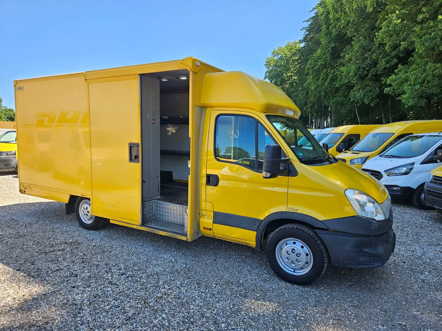 Iveco Daily Koffer Integralkoffer Kasten Transporter EU5 Gelb - 2