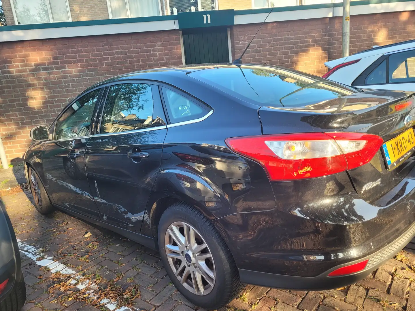 Ford Focus Focus 1.6 TI-VCT Titanium Zwart - 2