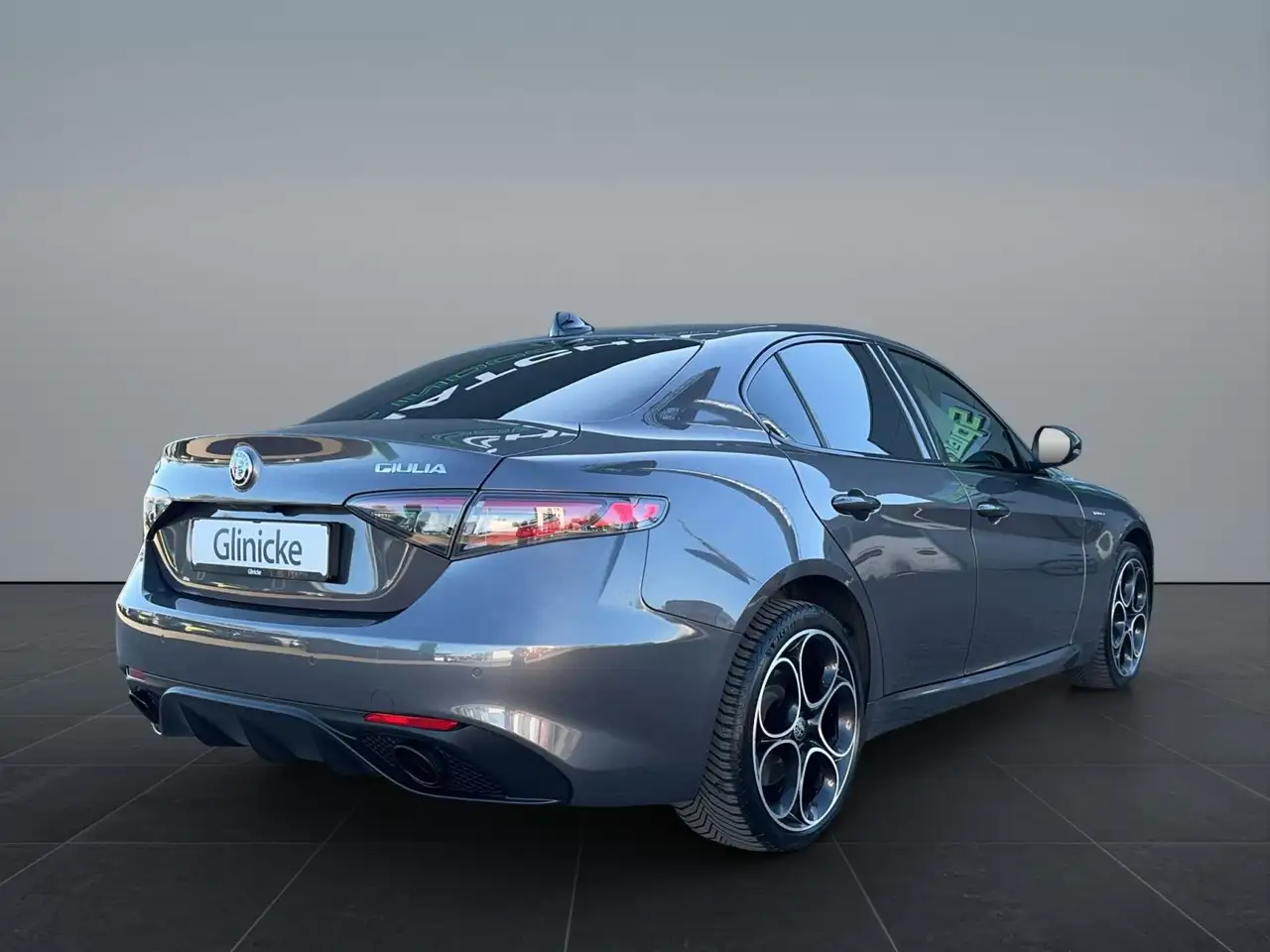 Alfa Romeo Giulia 2024