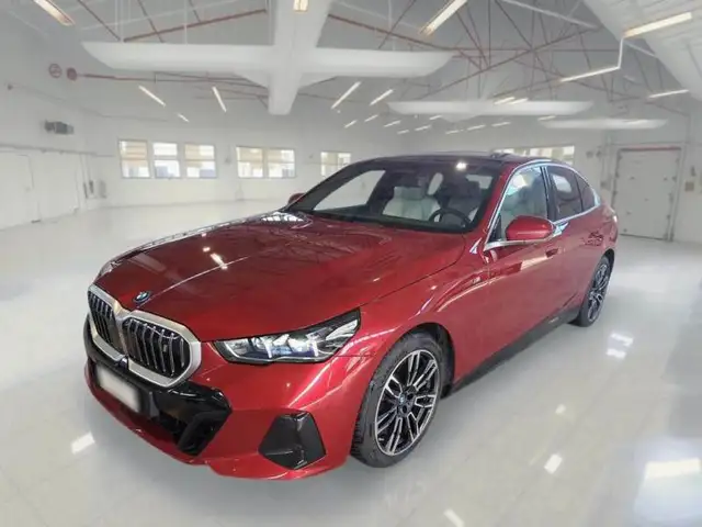 BMW i5 EDRIVE 40 M SPORT 4 PORTE BERLINA