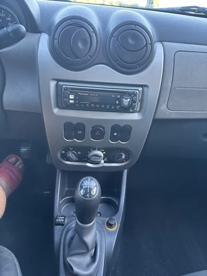 Dacia Sandero Sandero — photo 13