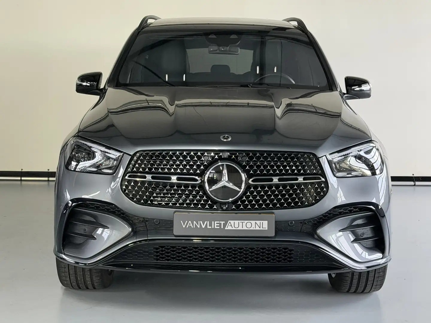 Mercedes-Benz GLE 400 e 4MATIC AMG Line Premium Plus Leder / Panorama da Gris - 2