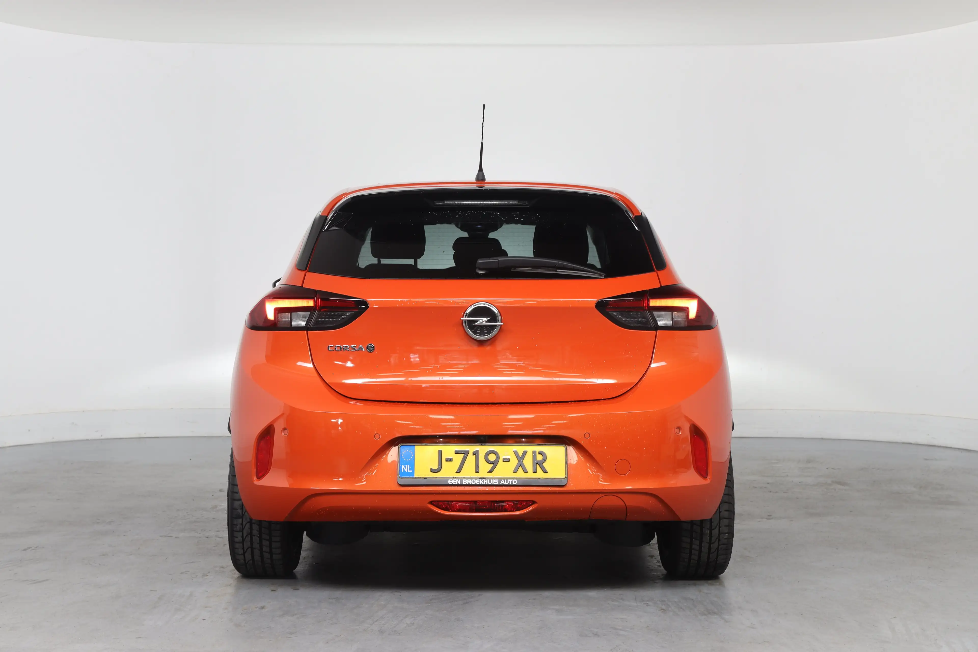 Opel Corsa-e Elegance 50 kWh | Adaptive Cruise | Keyless | Clim — photo 11