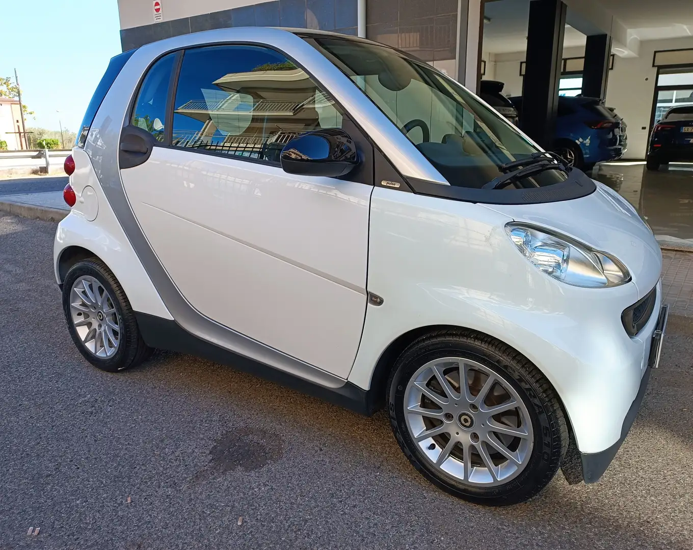 smart forTwo Fortwo 0.8 cdi Pulse 45cv Bianco - 2