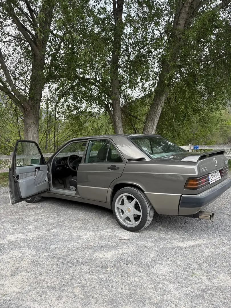 Mercedes-Benz 190 E 1,8 - 2