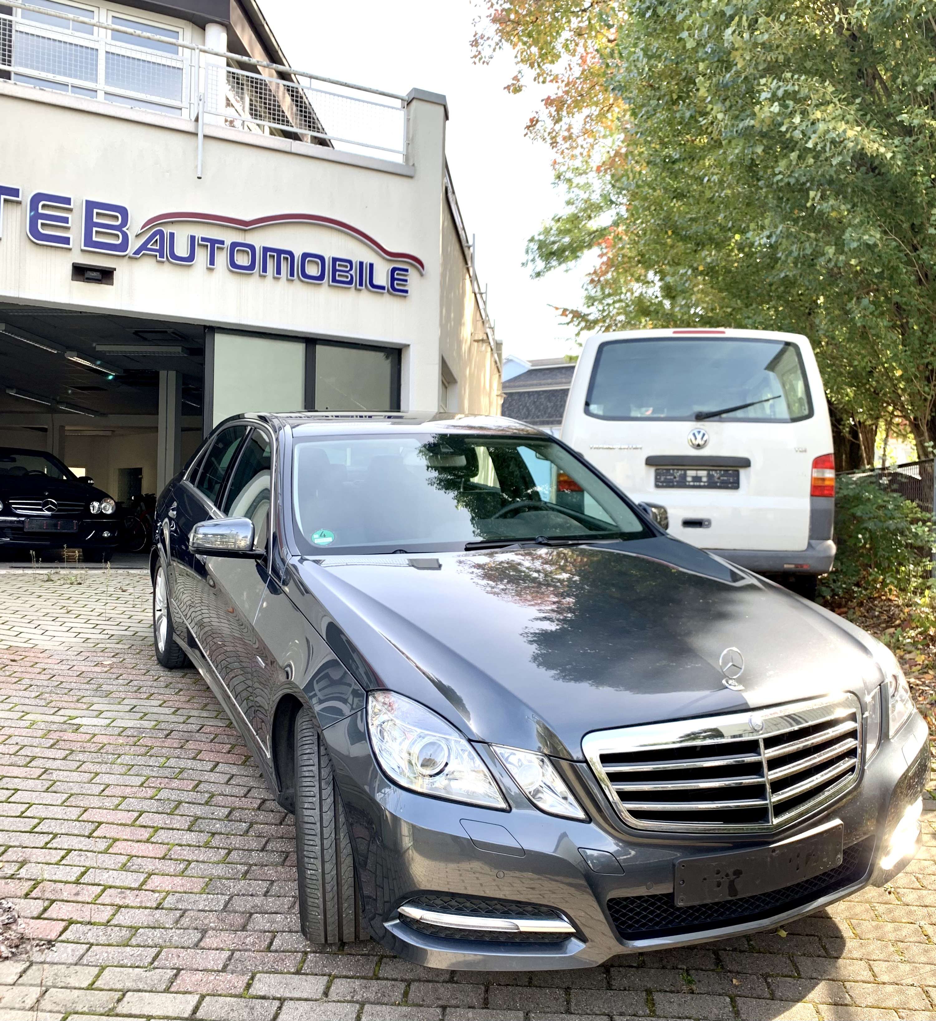 Second hand Mercedes Benz E-Class 200