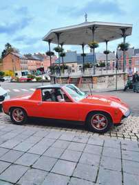 Rouge phenix-injection d'origine-apparence group.