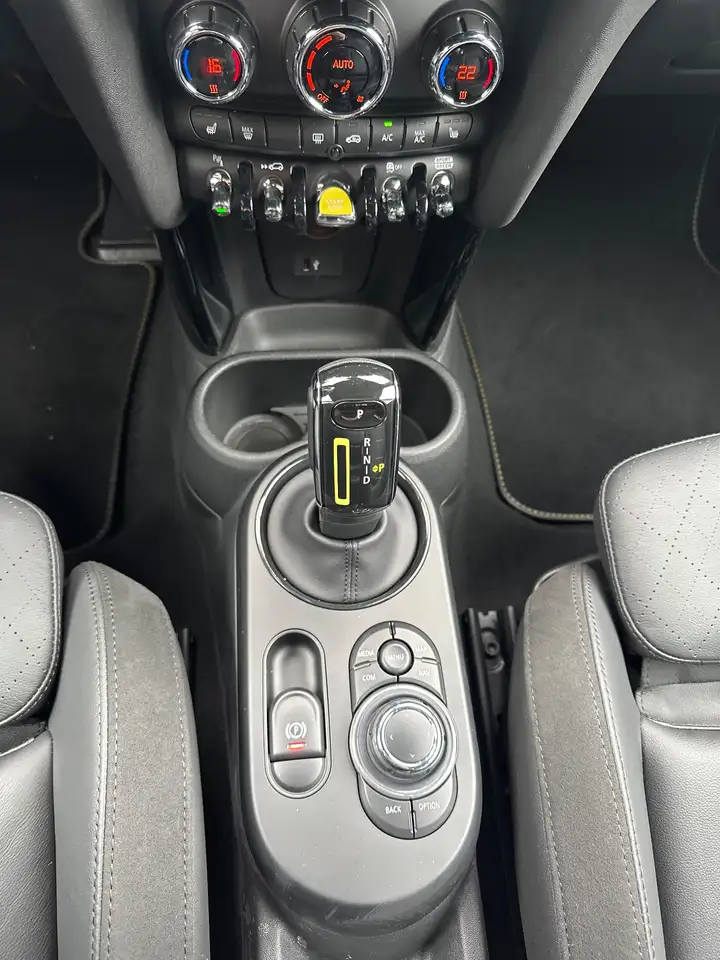MINI Cooper Electric Trim NAV+LED+KAM+SHZ+KEYLESS+DAB+KLIMA, миниатюра 14