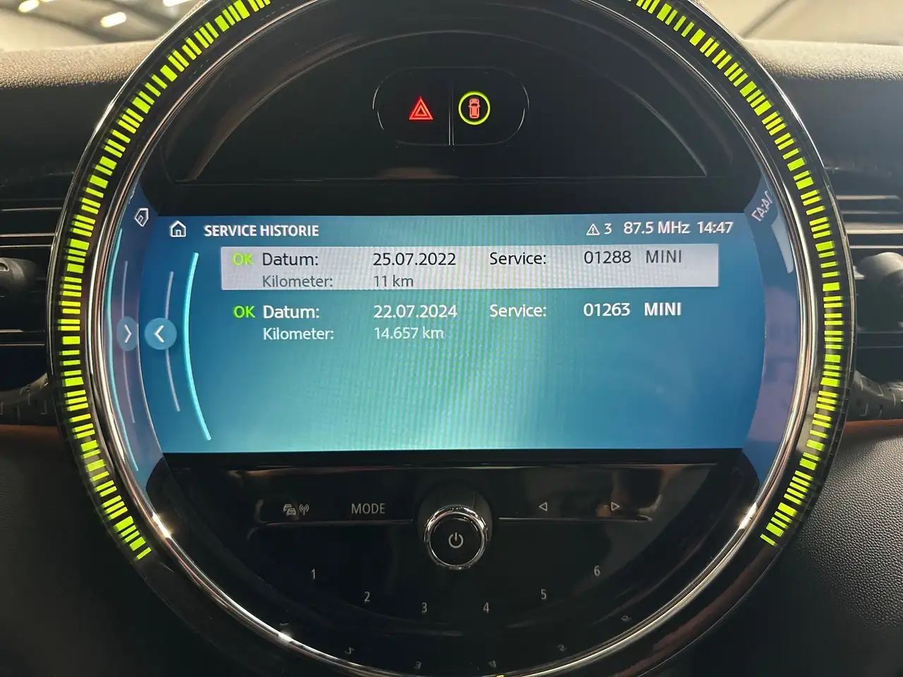 MINI Cooper Electric Trim NAV+LED+KAM+SHZ+KEYLESS+DAB+KLIMA, миниатюра 17