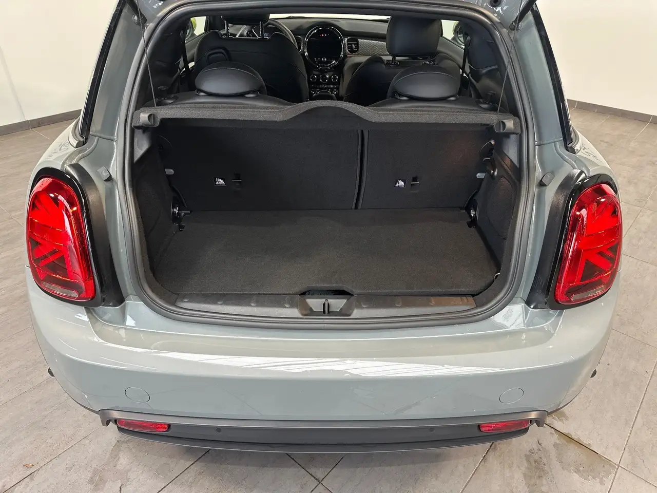 MINI Cooper Electric Trim NAV+LED+KAM+SHZ+KEYLESS+DAB+KLIMA, миниатюра 6