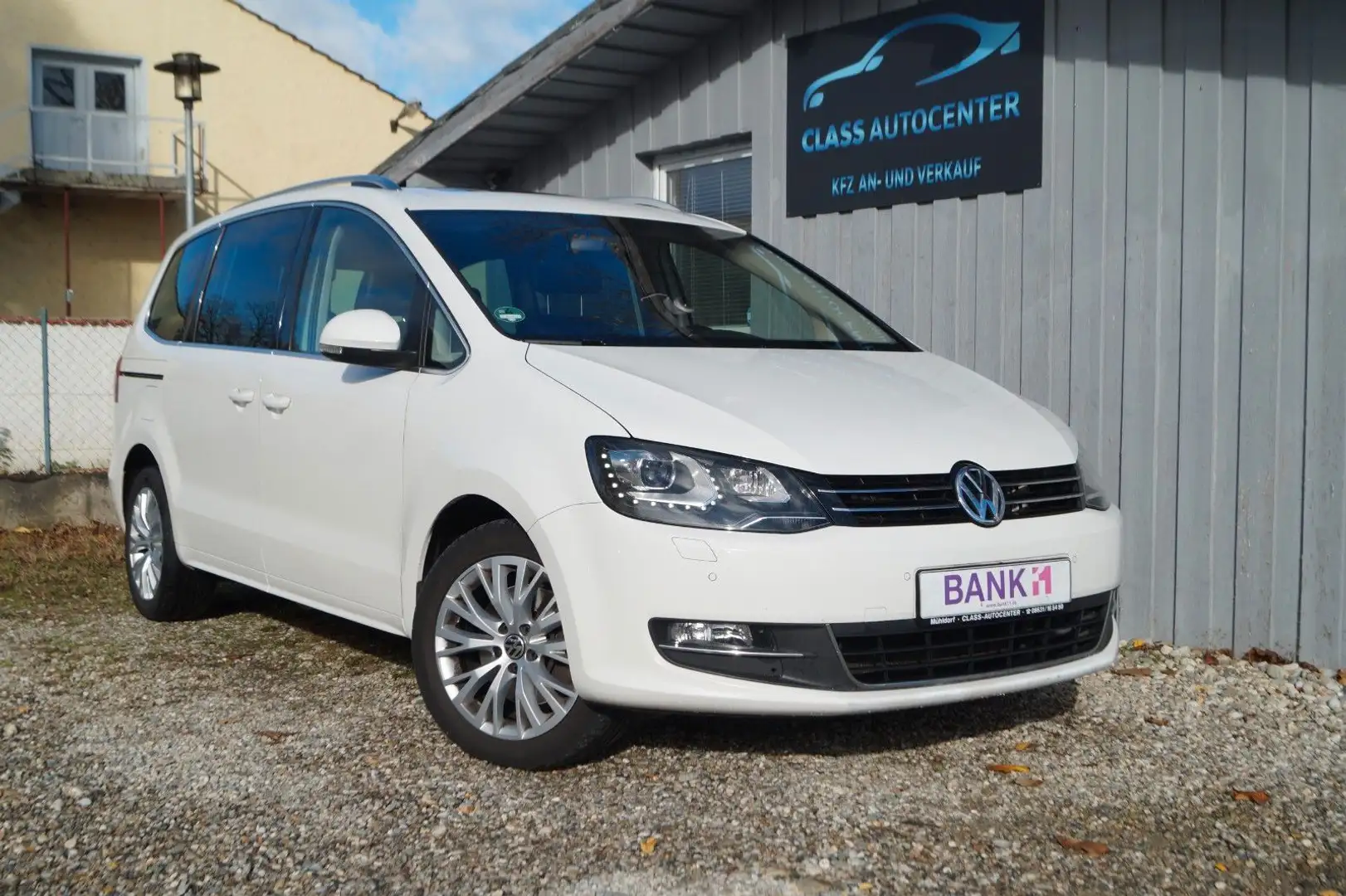 Volkswagen Sharan Highline BMT|6-Sitzer|Autom.|Pano|ZMS NEU Weiß - 1