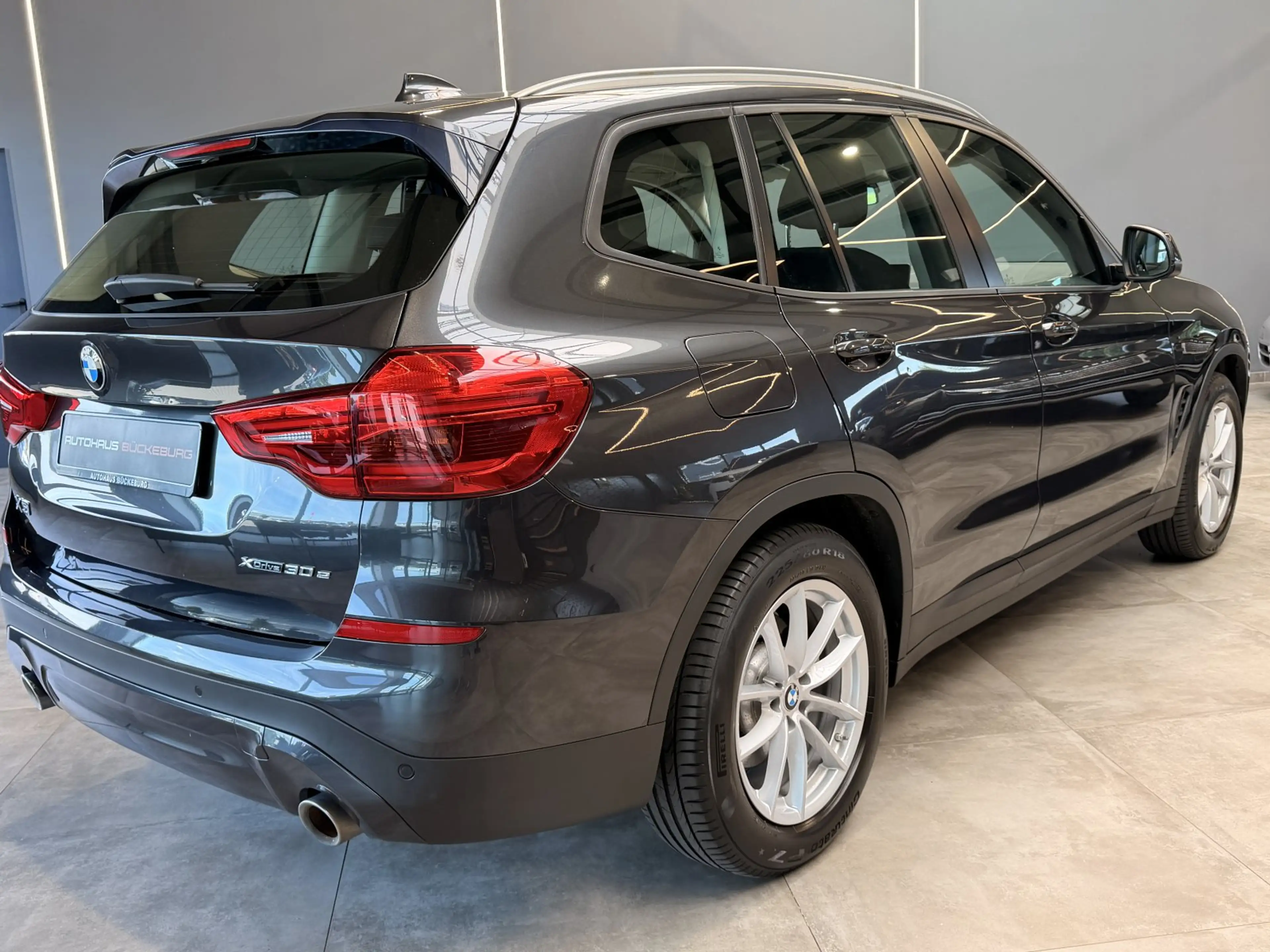 BMW X3 xDrive30e Advantage — photo 4