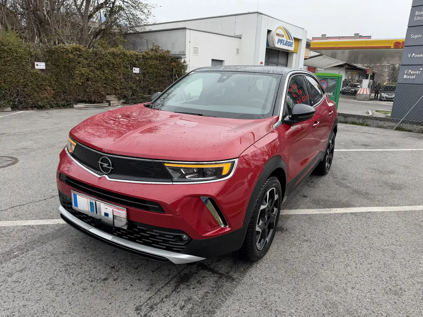 Opel Mokka-E Ultimate (136 PS) Rot - 2